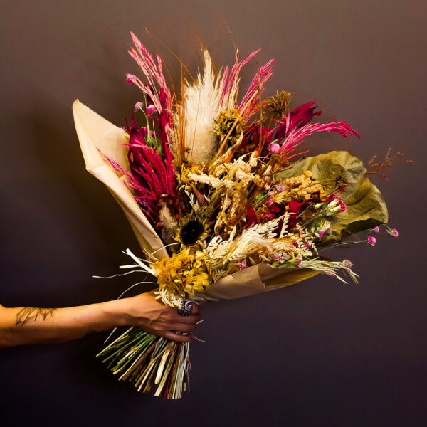 2025-02-04 13.25.45 Buque Flores Desidratadas G